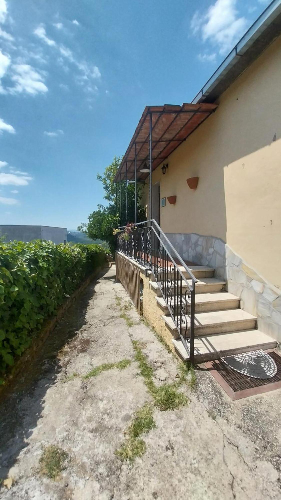 Ferienhaus L'amedeo Serrone
